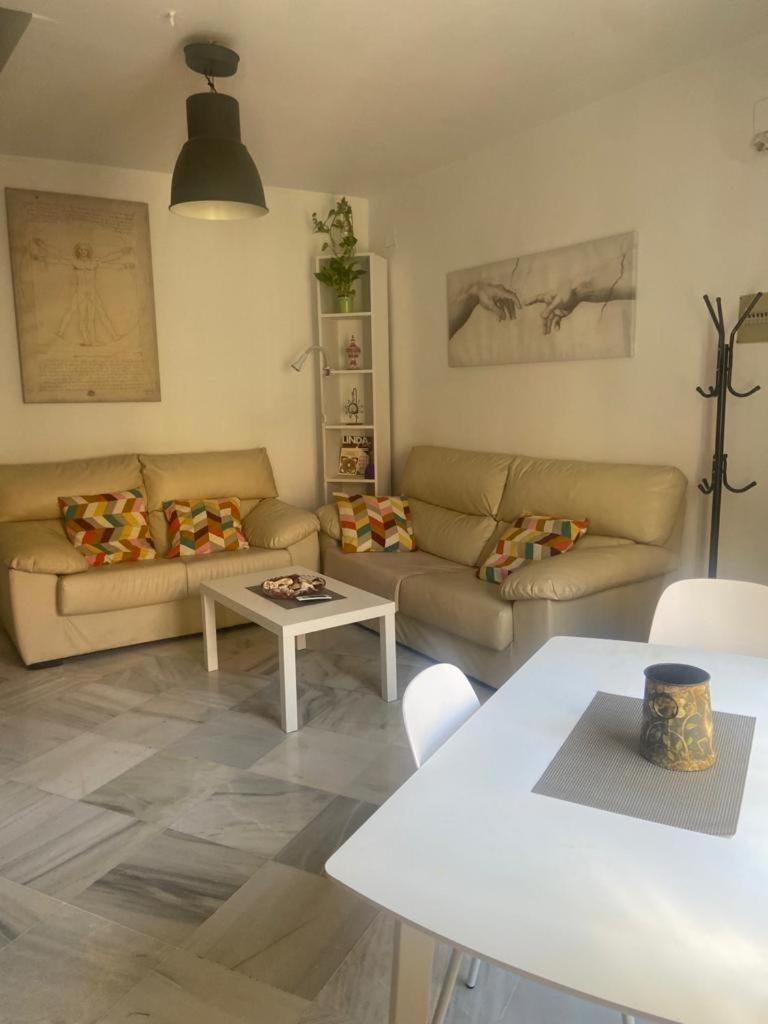 Апартаменты Duplex With Terrace Santa Rufina Севилья Экстерьер фото