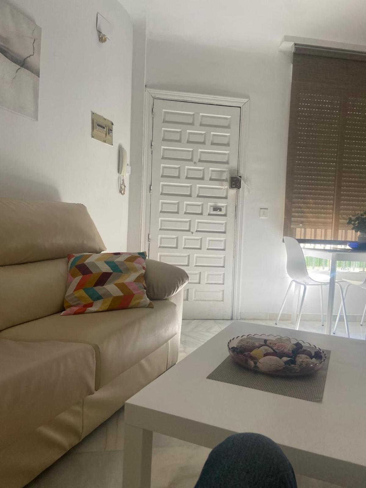 Апартаменты Duplex With Terrace Santa Rufina Севилья Экстерьер фото
