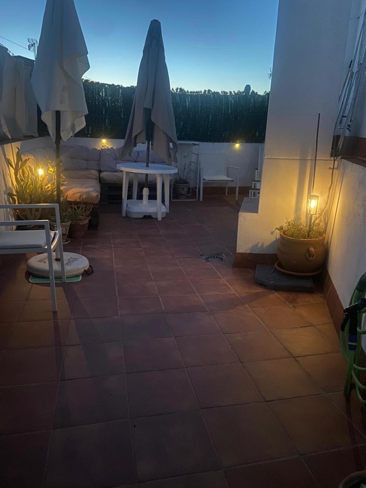 Апартаменты Duplex With Terrace Santa Rufina Севилья Экстерьер фото
